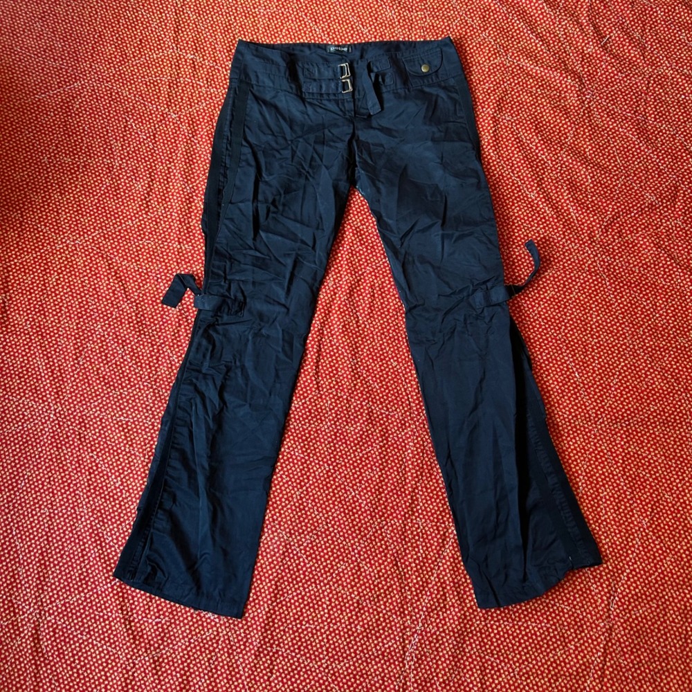Bebe Vintage Black Low Rise Cargo Flare Pants Buckle Detail Y2K Indie Twee